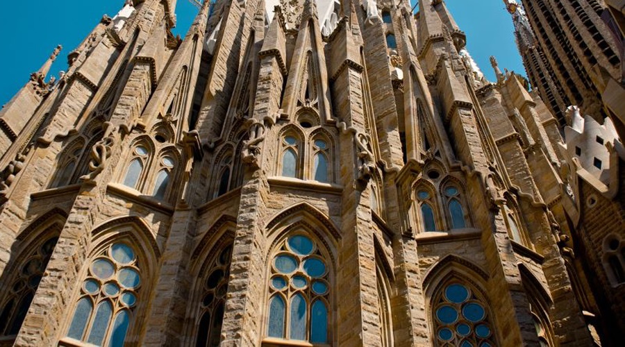 The benefits of incorporating real-life examples in to lessons